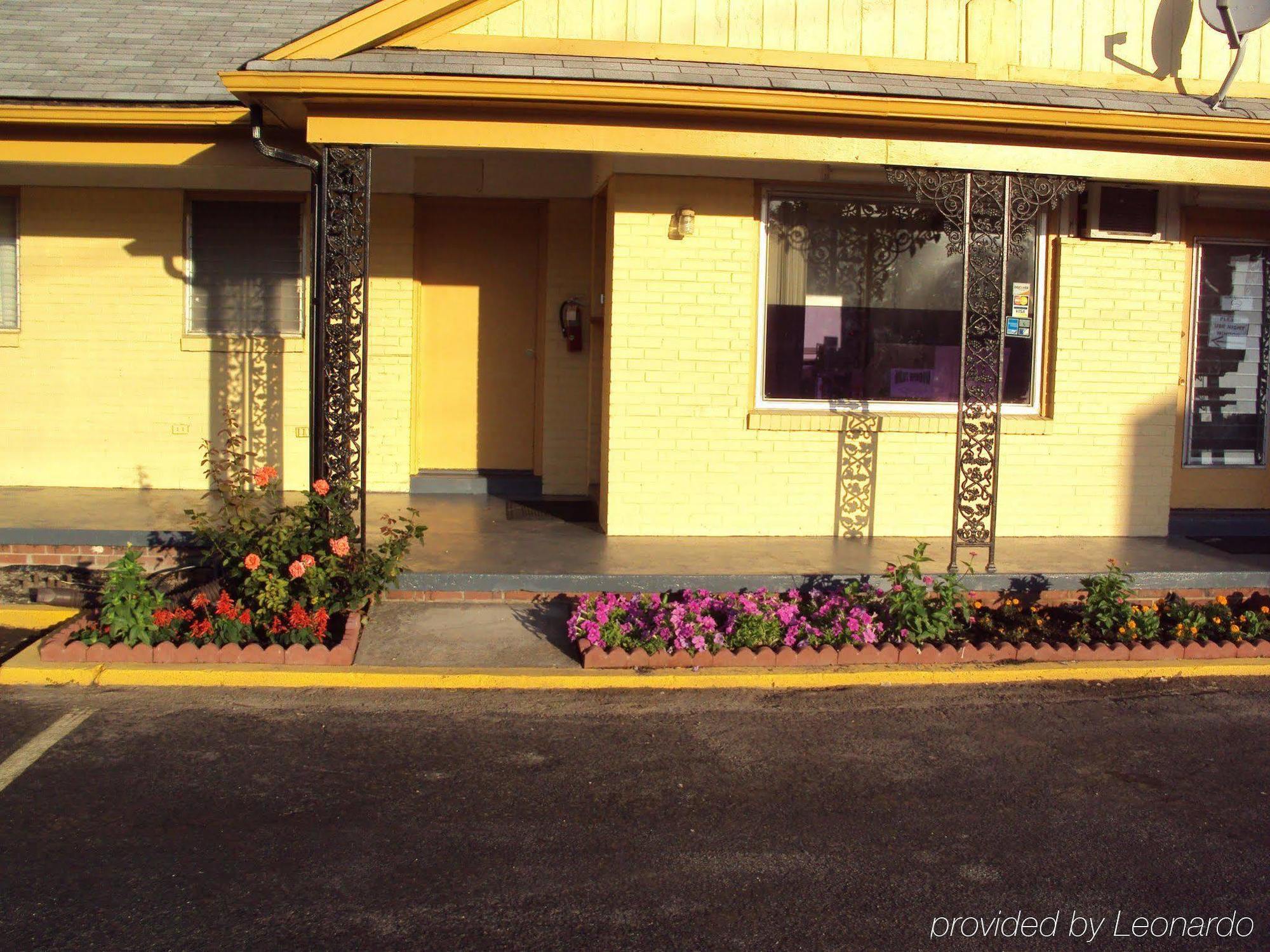 Sunrise Inn - Brownsville Kültér fotó