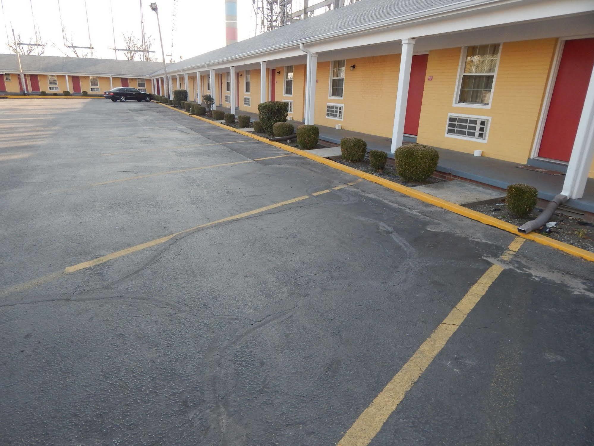 Sunrise Inn - Brownsville Kültér fotó