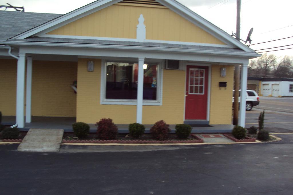 Sunrise Inn - Brownsville Kültér fotó